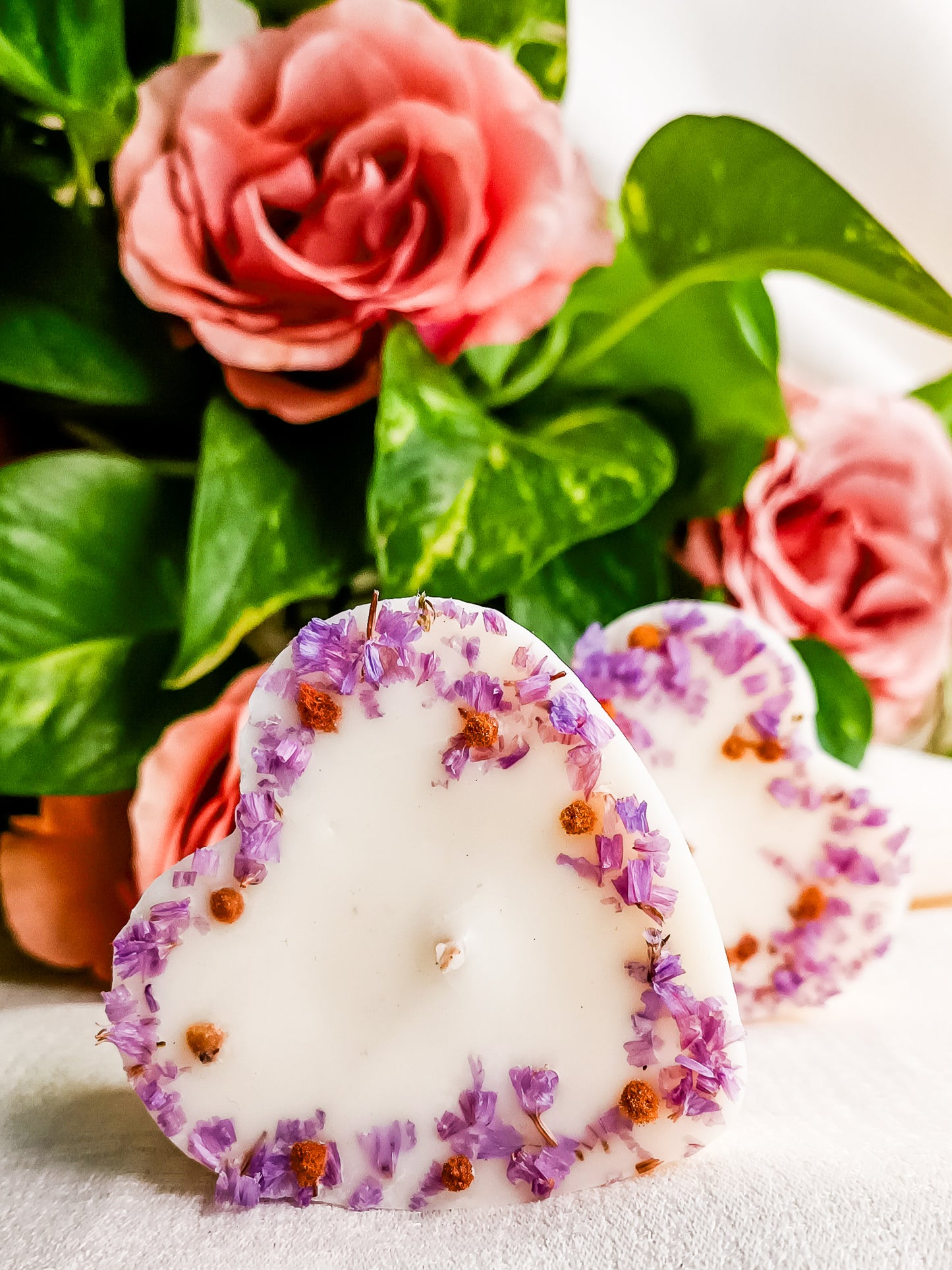 SHINE - Heart-shaped scented candle