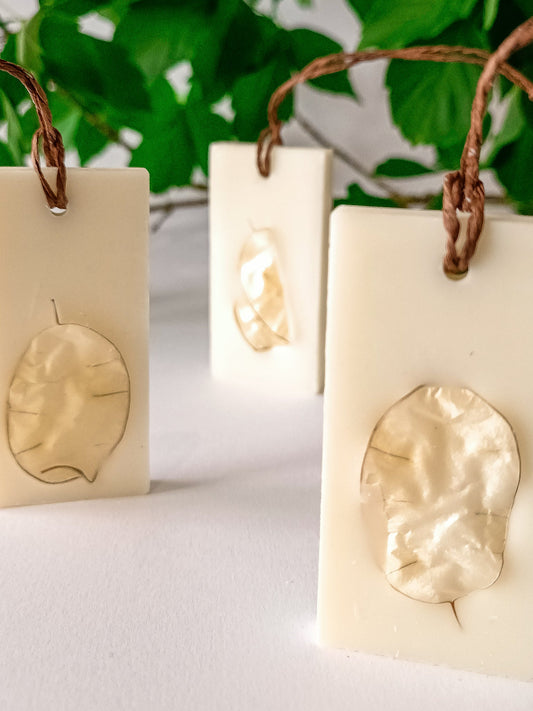 COTTON - Artisan Scented Tart in Soy Wax