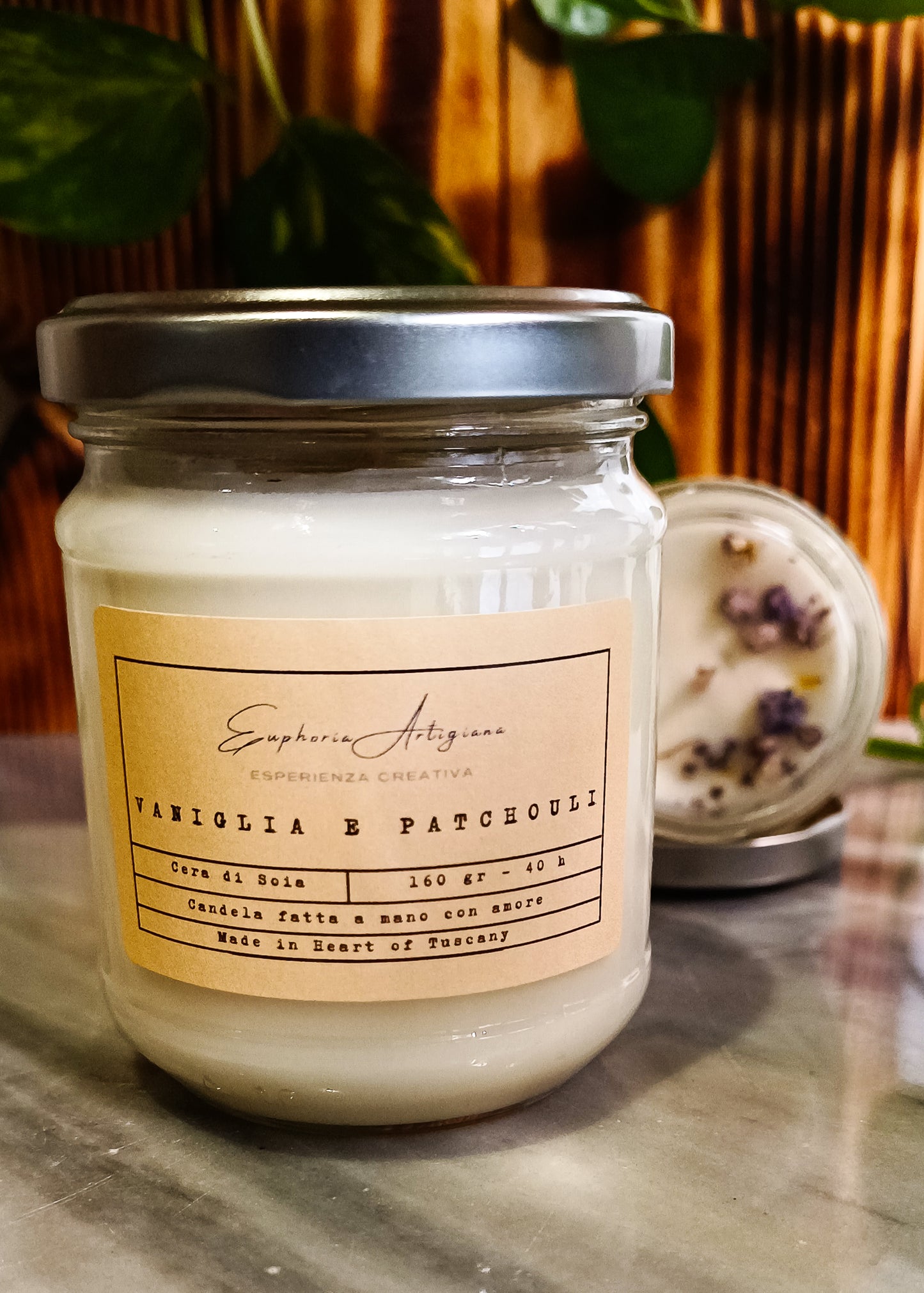 VANILLA AND PATCHOULI - Scented Candle in Soy Wax