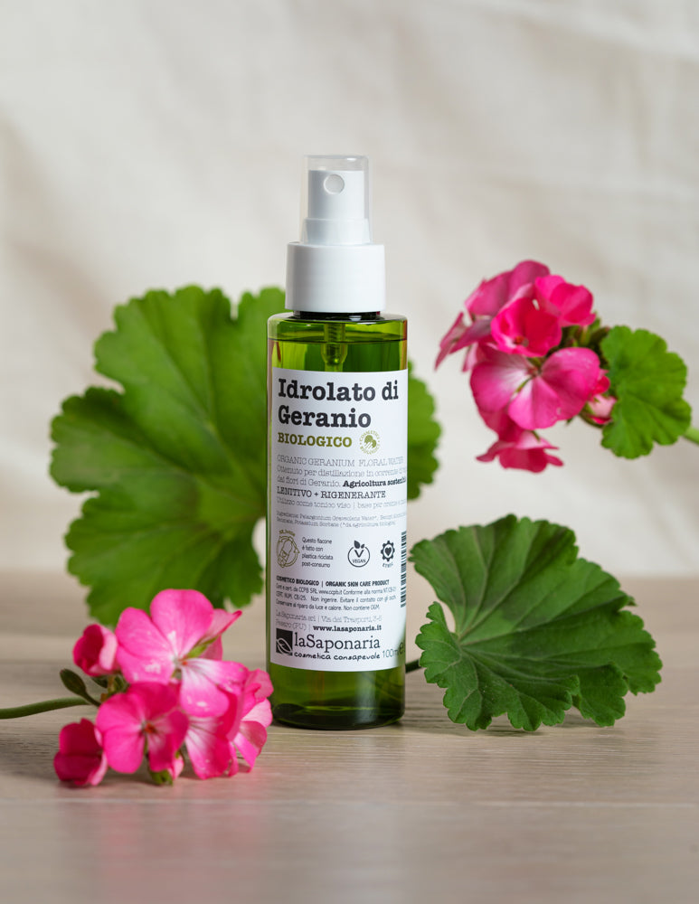 Idrolato di Geranio Bio – Acqua Floreale Lenitiva & Rinfrescante 100ml