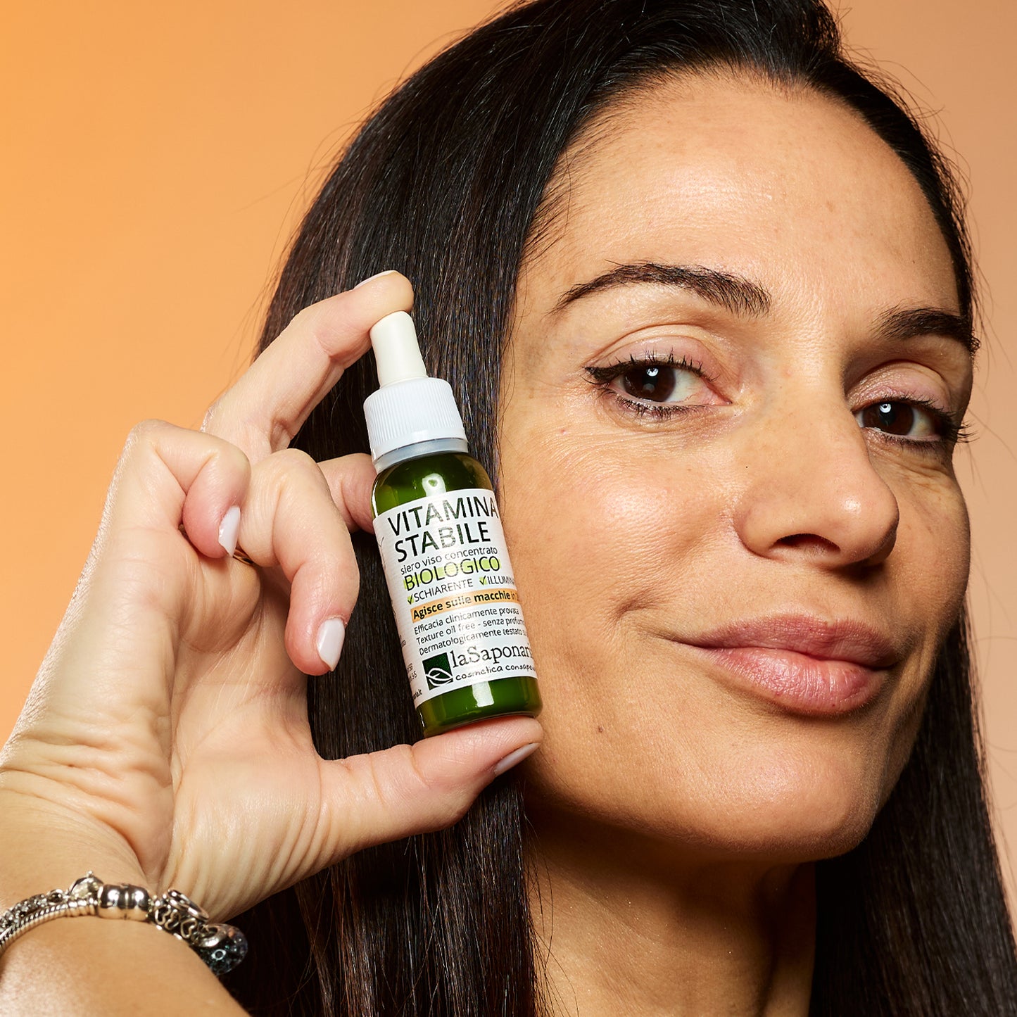 Stable Vitamin C - Brightening and anti-blemish Vitamin C face serum. Pure active ingredient.